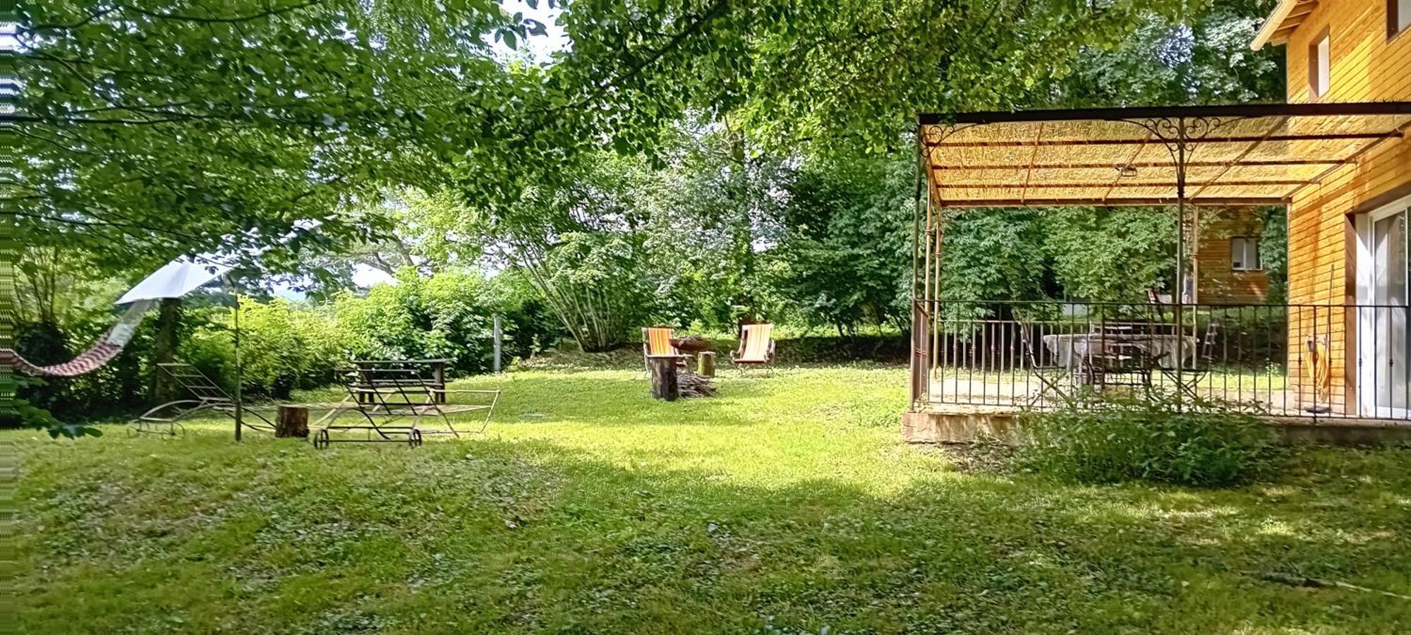 Kilometre Creusois Chalet Saint-Dizier-Leyrenne