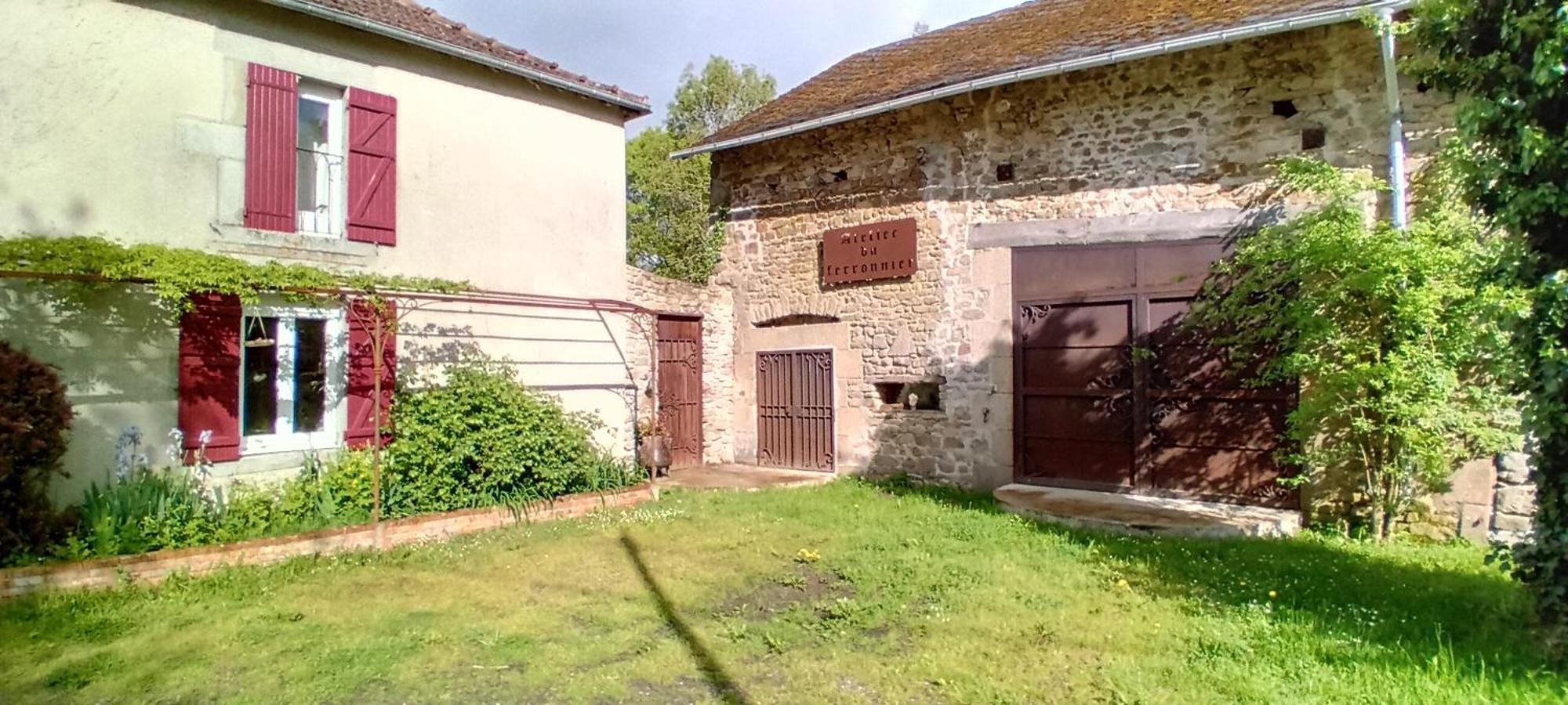 Chalet Kilometre Creusois Saint-Dizier-Leyrenne